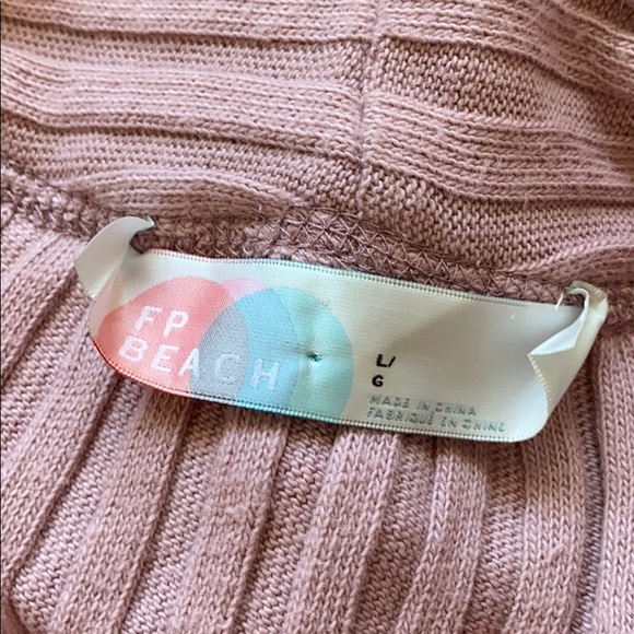 Never been worn free people sweater - Picture 3 of 4